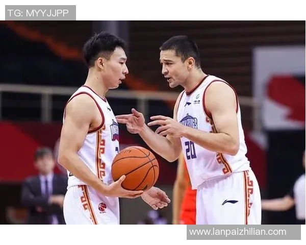 西安篮球队球员个人能力分析与团队协作的深度探讨